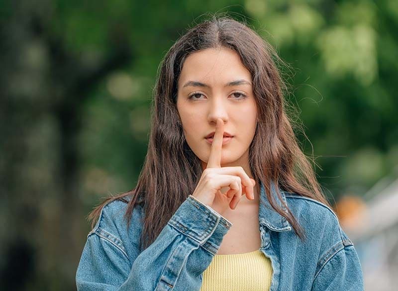 When Silence is the Best Response